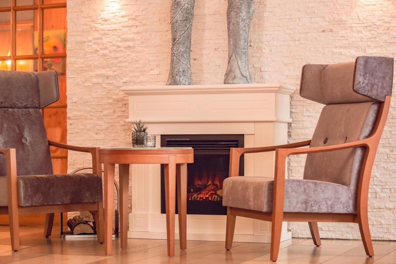 Hotel Fontana Бад Кисинген Екстериор снимка