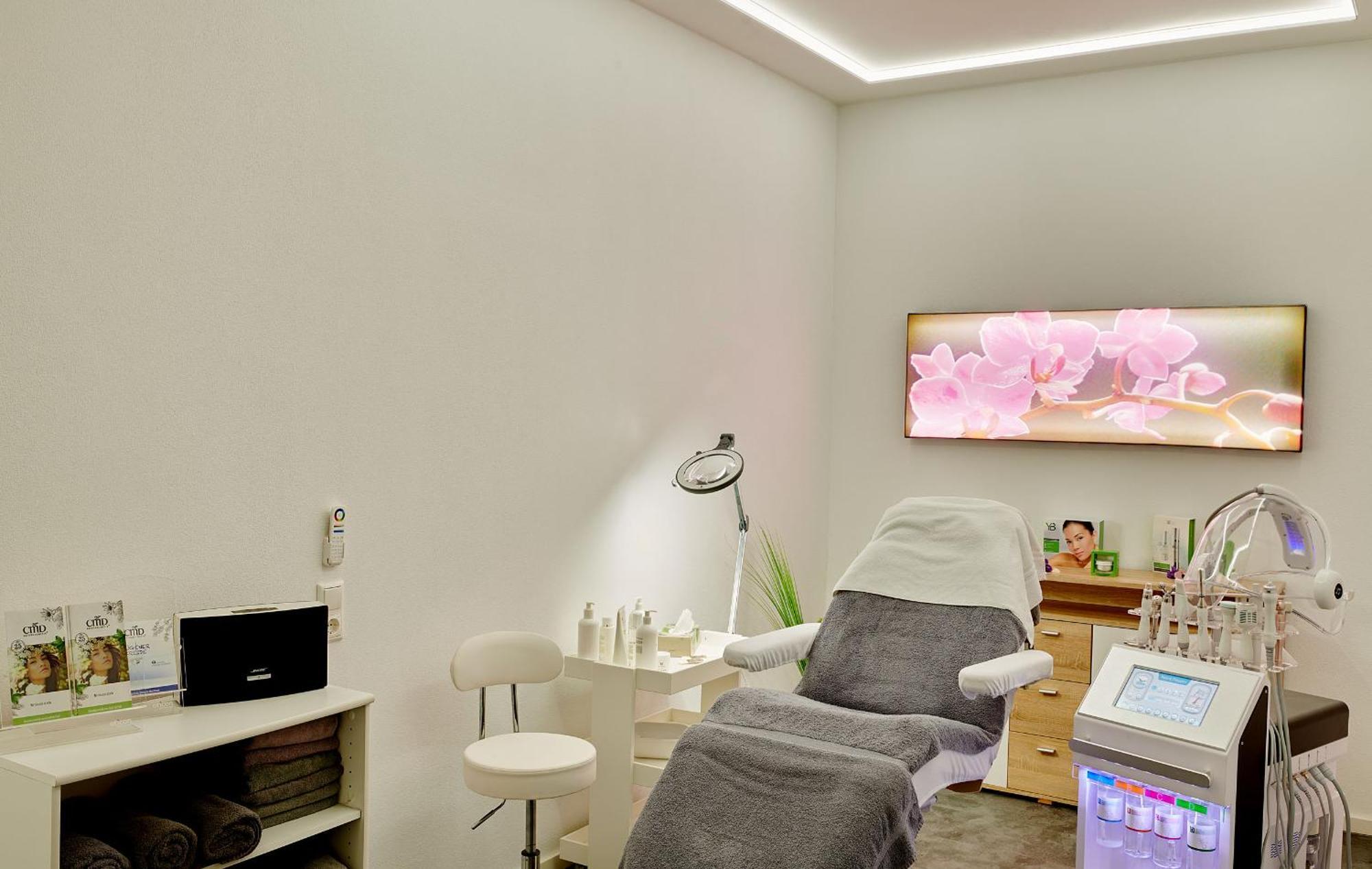Hotel Fontana Бад Кисинген Екстериор снимка